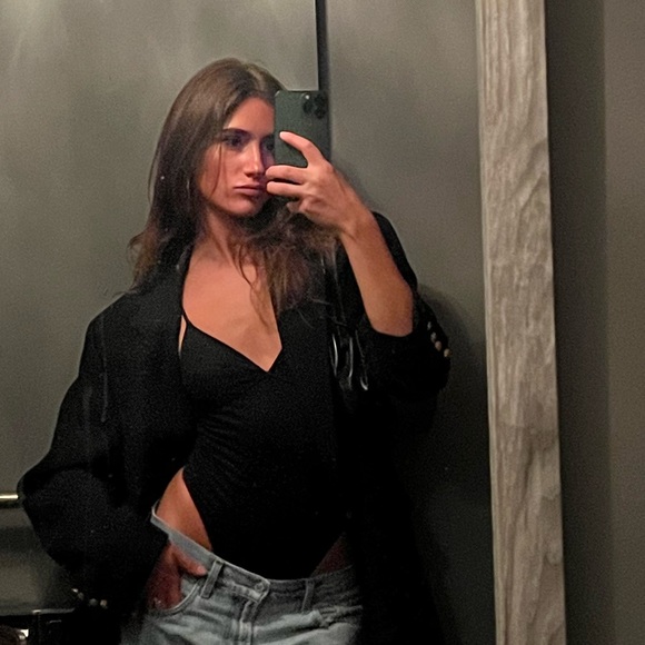 Meet your Posher, Gabriela - Picture 4 of 5